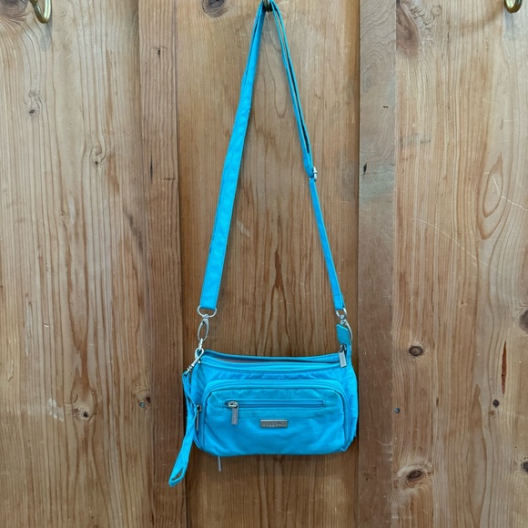 Baggallini Bags Baggallini Crossbody Purse With Integrated Wallet